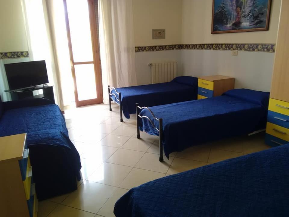 Al Centro Bed & Breakfast Fondi Exterior foto
